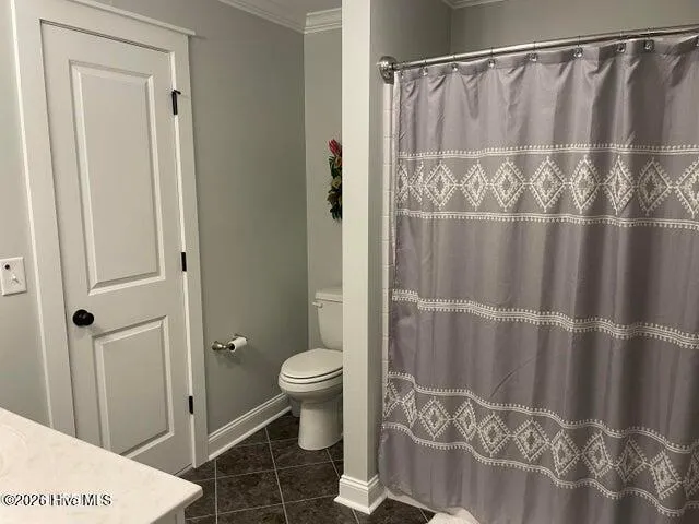 $1,800 | 1823 Fox Den Way, Unit 6, Greenville, NC 27858