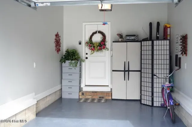 $1,800 | 1823 Fox Den Way, Unit 6, Greenville, NC 27858