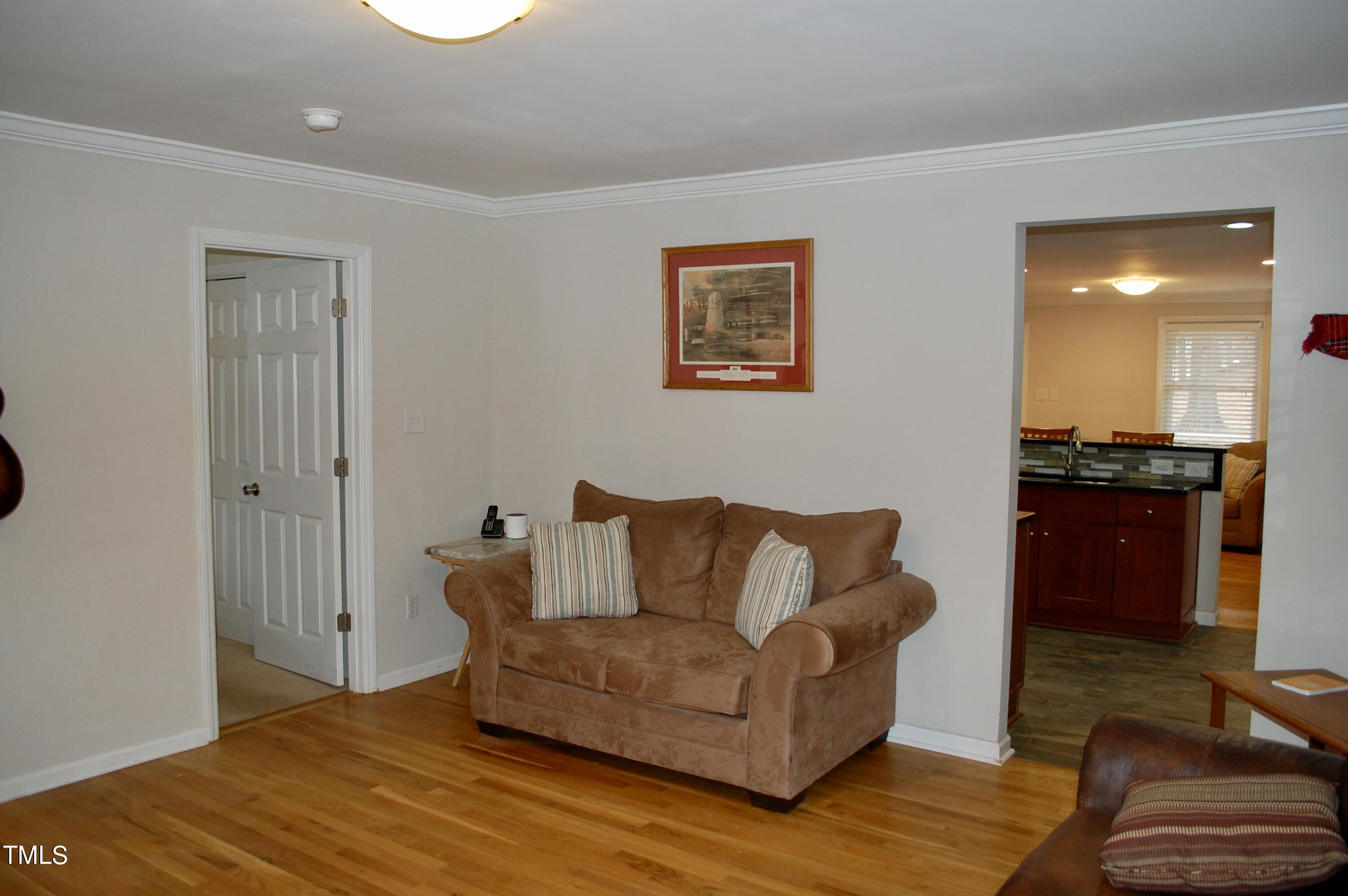 933 Brookside Drive Raleigh, NC 27604 - Photo 12 of 38 DSC_0102