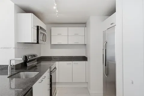 $490,000 | 350 South Miami Avenue, Unit 1903, Miami, FL 33130