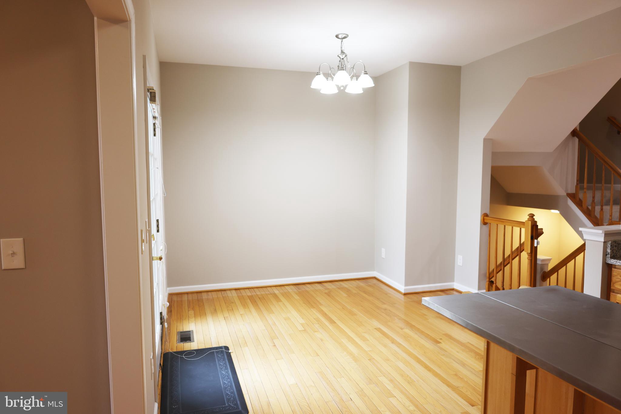 21795 Willesden Jct Terrace Sterling, VA 20166 - Photo 21 of 53 dinning room