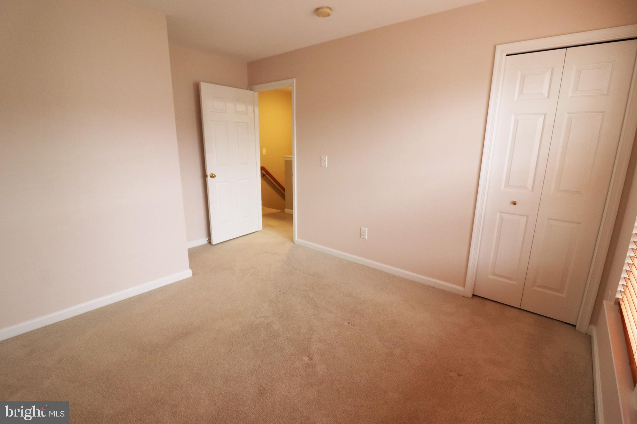 21795 Willesden Jct Terrace Sterling, VA 20166 - Photo 36 of 53 bedroom 2 of 4