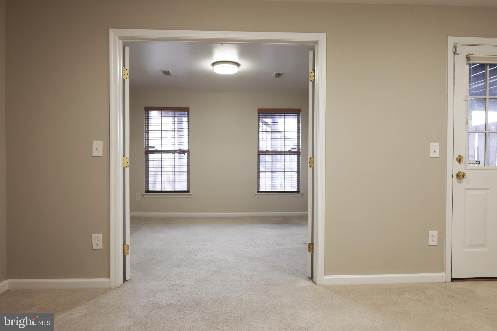 21795 Willesden Jct Terrace Sterling, VA 20166 - Photo 10 of 53 Room or Office