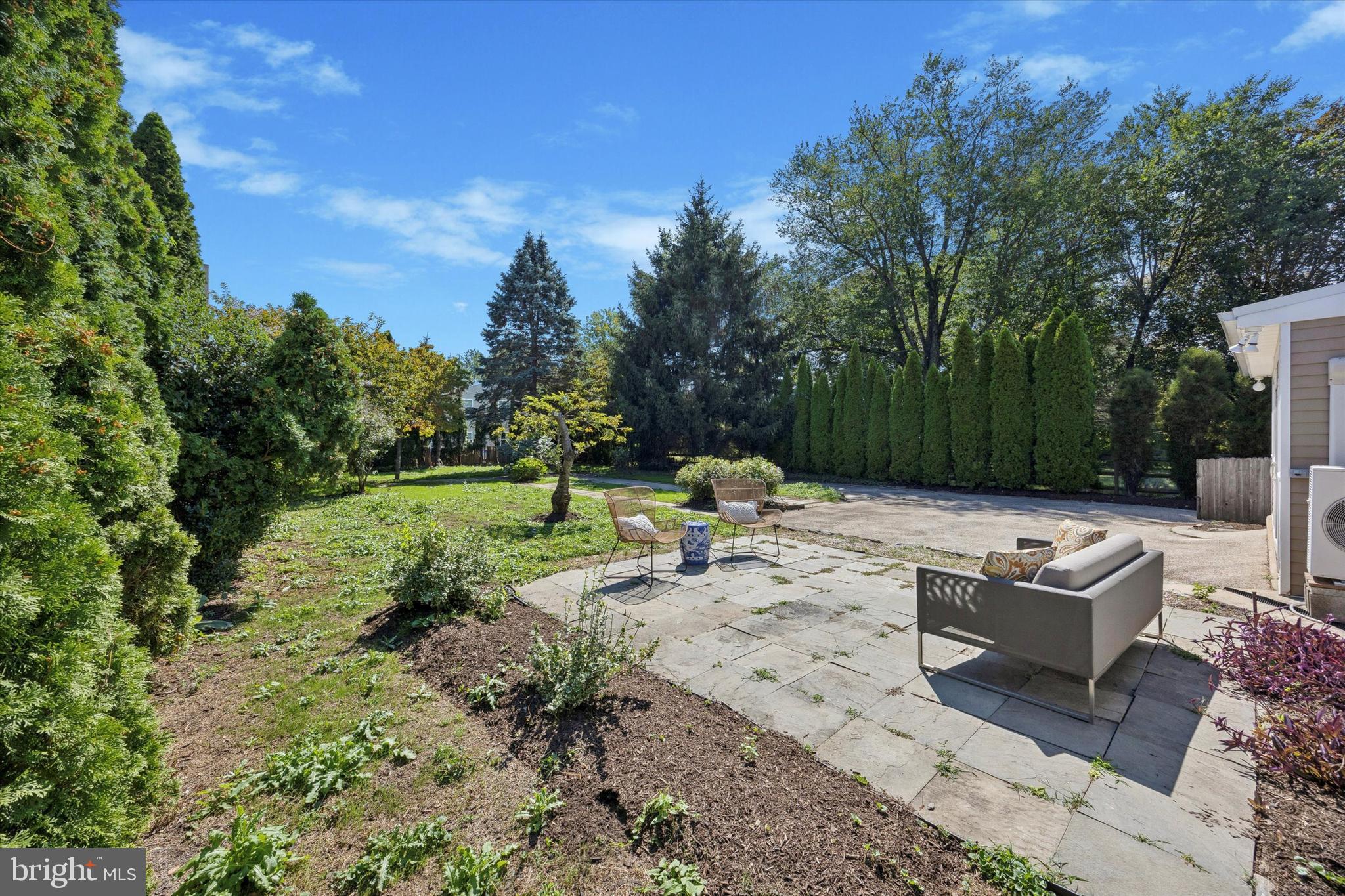 26 McCloskey Road Flourtown, PA 19031 - Photo 32 of 37 Backyard with plenty of space!