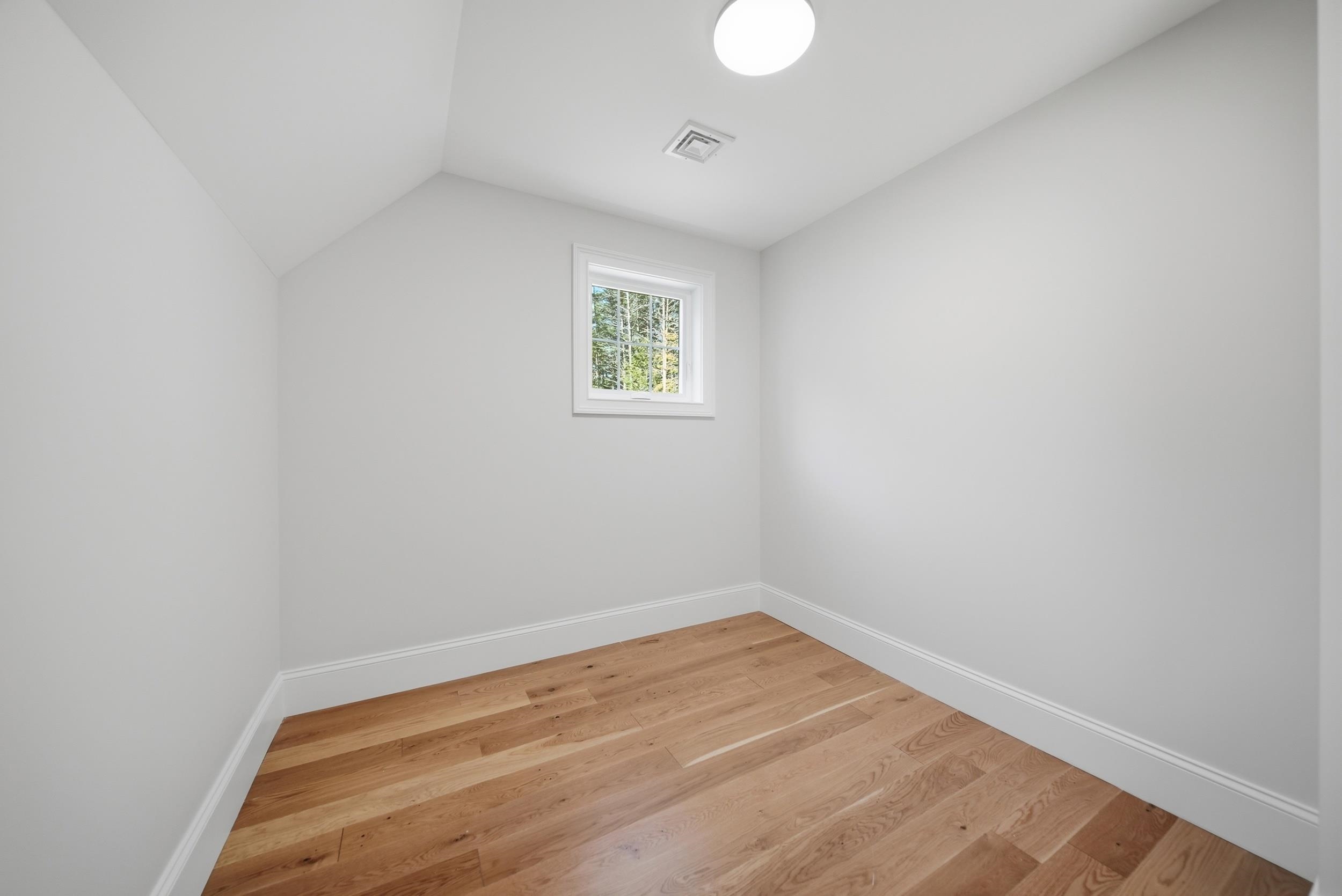 109 Crowley Road Candia, NH 03034 - Photo 28 of 45 Gallery Image 28