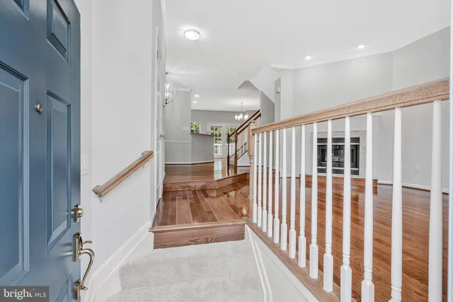 $825,000 | 12033 Edgemere Circle, Reston, VA 20190