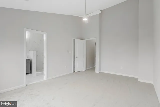 $825,000 | 12033 Edgemere Circle, Reston, VA 20190