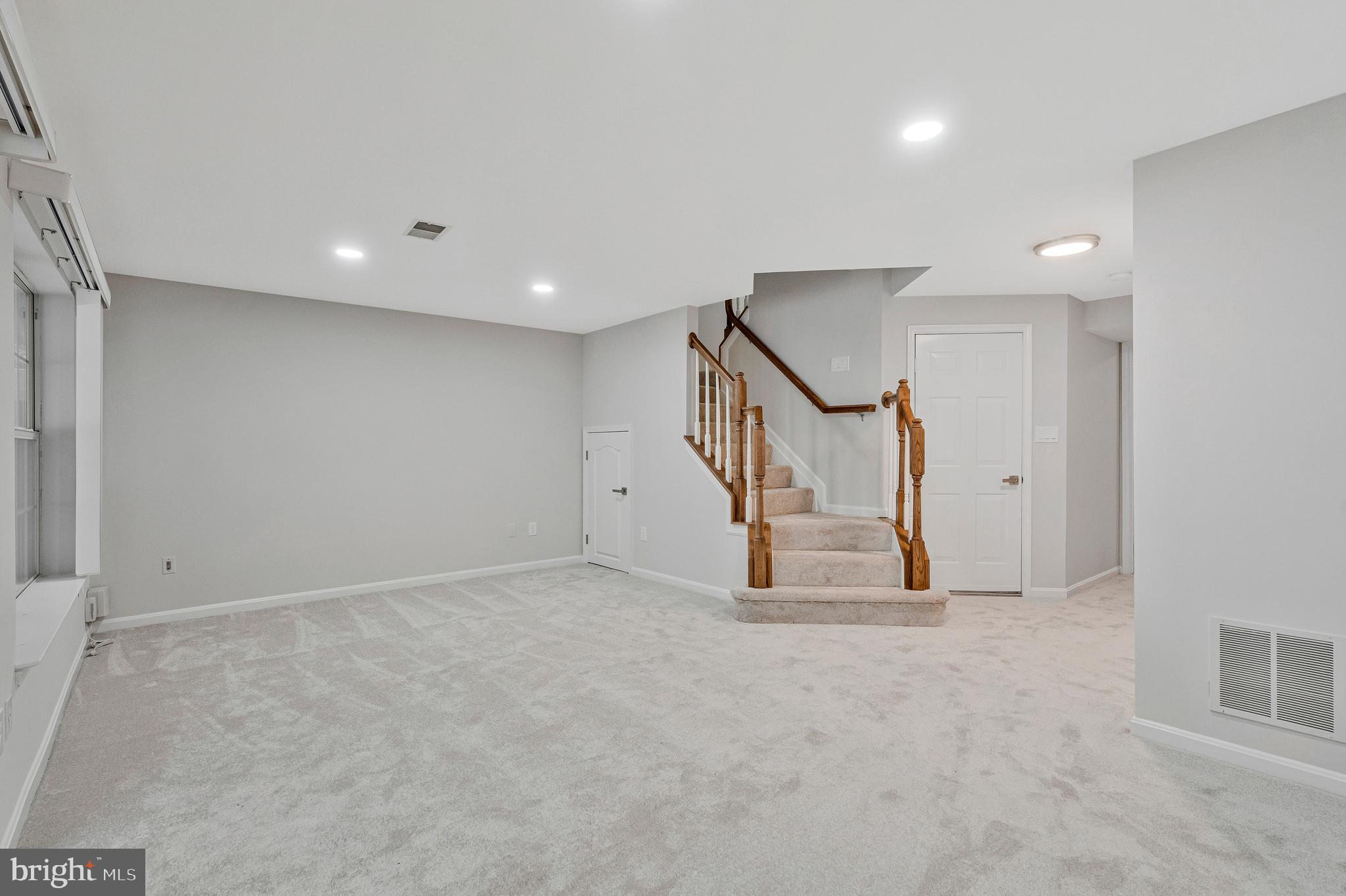 12033 Edgemere Circle Reston, VA 20190 - Photo 35 of 53 an empty room with white walls and white walls