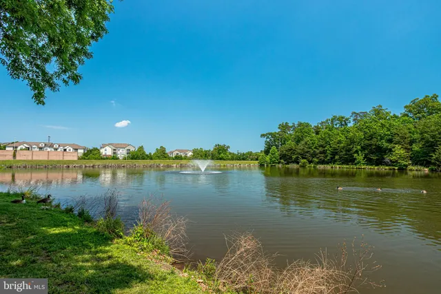 $825,000 | 12033 Edgemere Circle, Reston, VA 20190