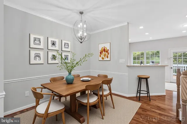 $825,000 | 12033 Edgemere Circle, Reston, VA 20190