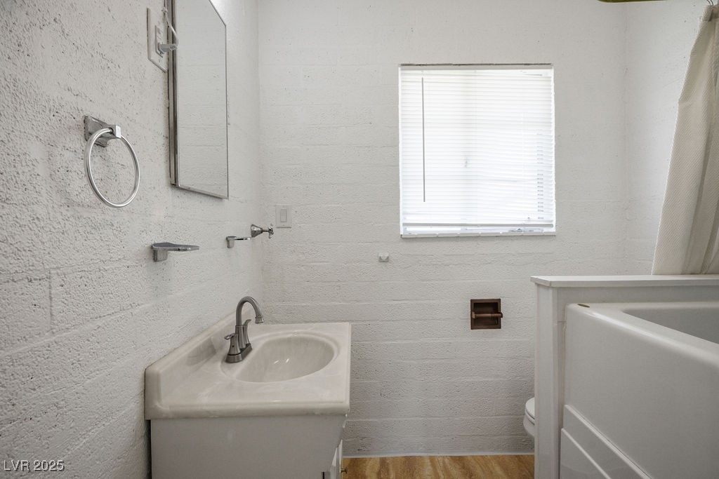 633 5th Street Boulder City, NV 89005 - Photo 23 of 29 Full bath with vanity and light wood finished floors