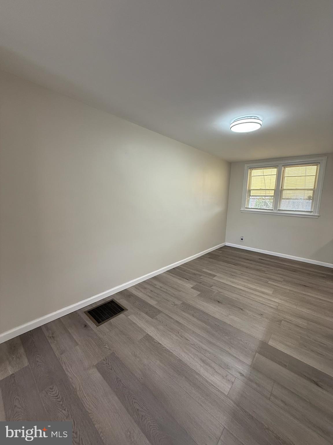 1610 Benner Street Philadelphia, PA 19149 - Photo 12 of 45 Dining room