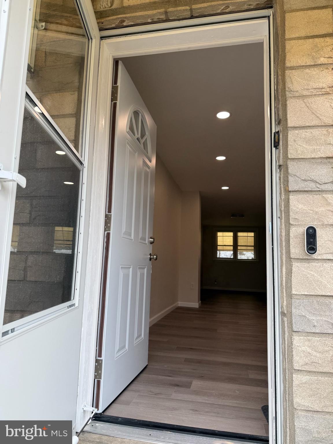 1610 Benner Street Philadelphia, PA 19149 - Photo 6 of 45 Front door