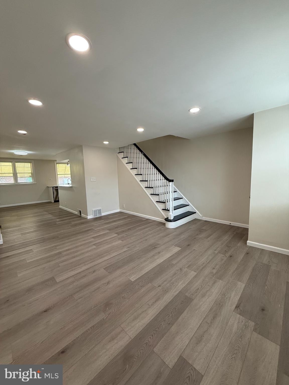1610 Benner Street Philadelphia, PA 19149 - Photo 10 of 45 Living room
