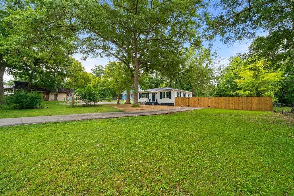 10 Clover Street Southwest Rome, GA 30161 - Photo 2 of 24