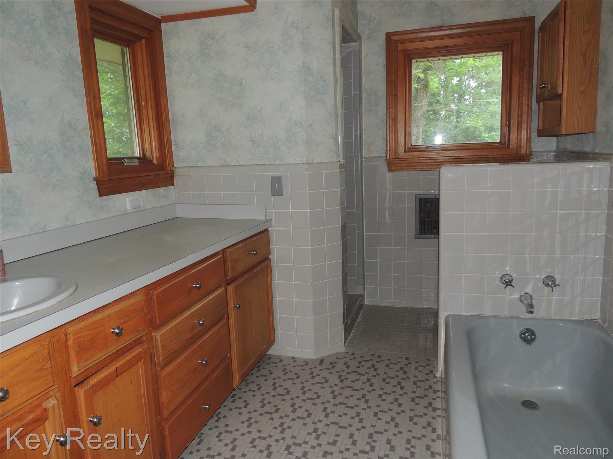 7875 Tower Road Northville, MI 48168 - Photo 17 of 23 DSCN9643.JPG