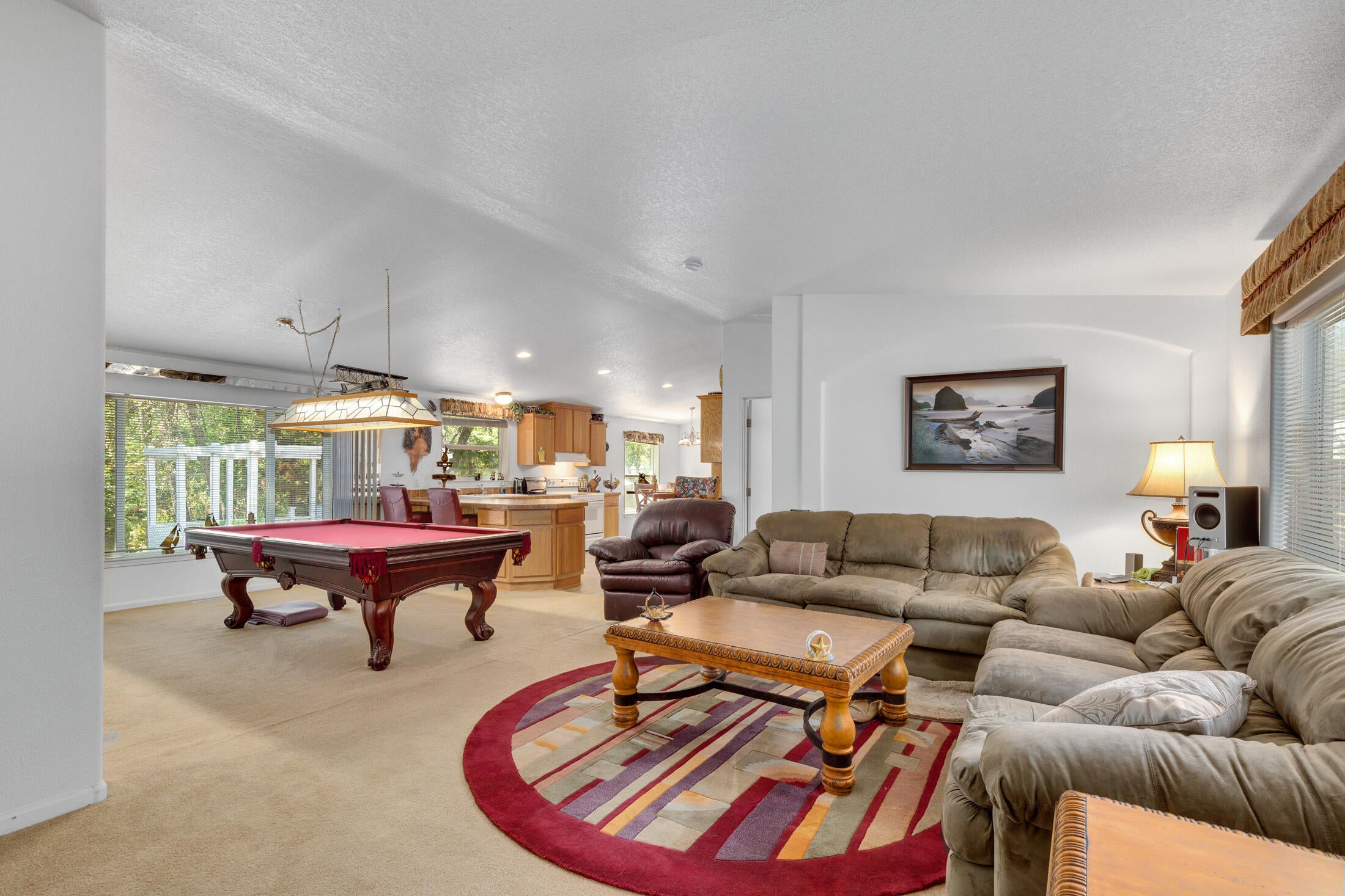 1750 East Fork Road Williams, OR 97544 - Photo 30 of 31 Open Floor Plan