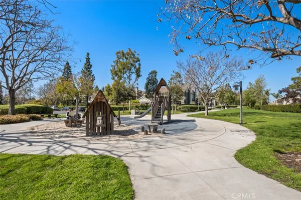 $4,700 | 10 Granville Street, Ladera Ranch, CA 92694