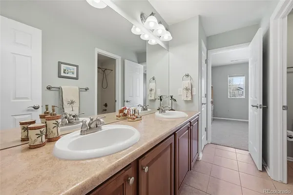 $870,000 | 25853 East Peakview Place, Aurora, CO 80016