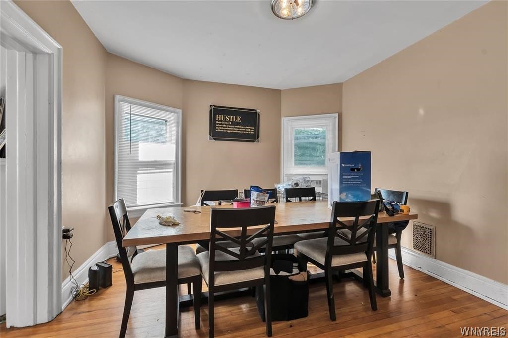 442 Baynes Street Buffalo, NY 14213 - Photo 12 of 48