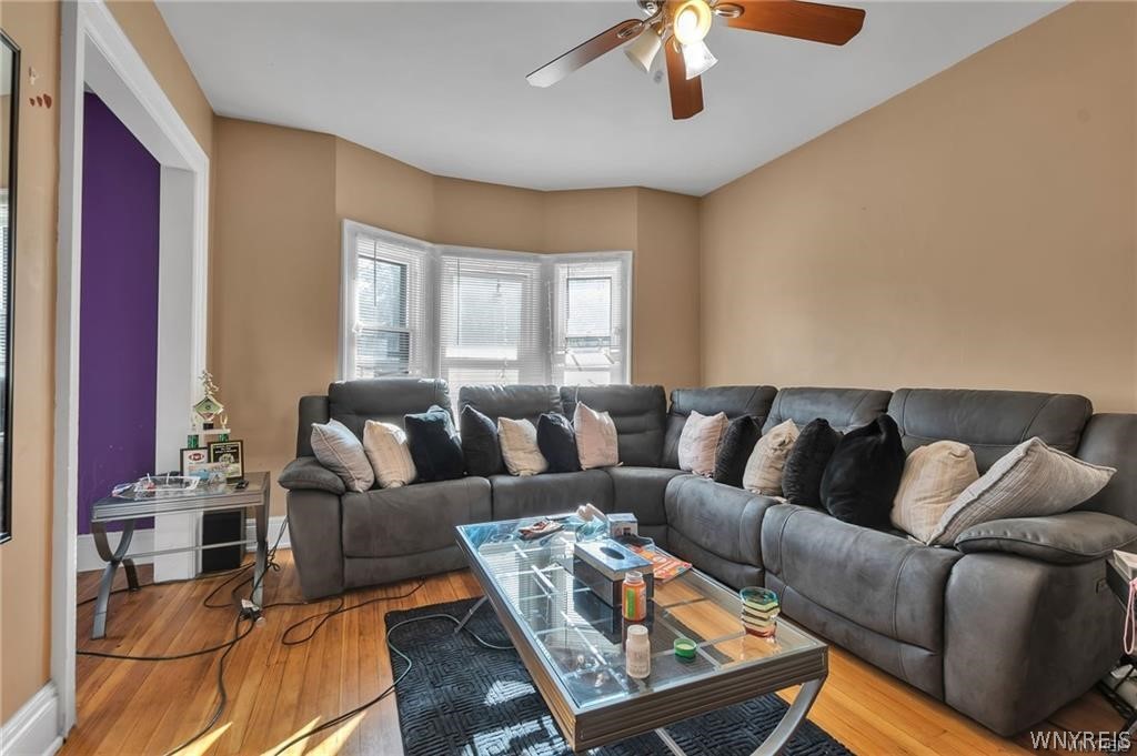 442 Baynes Street Buffalo, NY 14213 - Photo 8 of 48