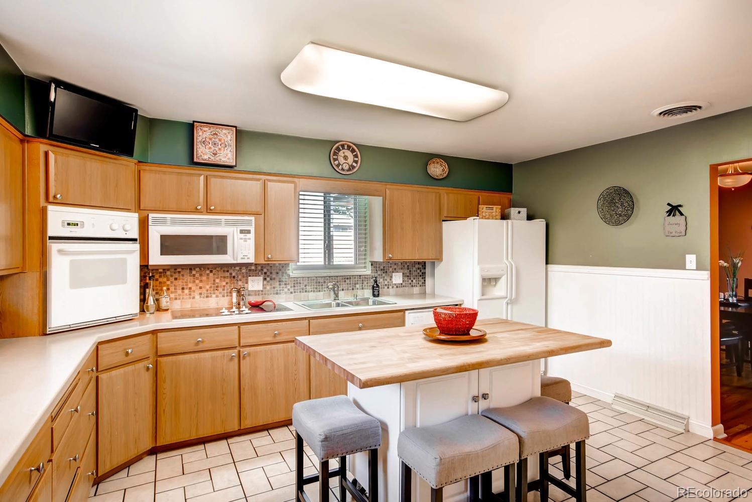 4009 Allison Street Wheat Ridge, CO 80033 - Photo 8 of 26 Gallery Image 8