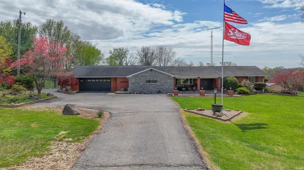 $497,500 | 2754 US Highway 50 East, Bedford, IN 47421