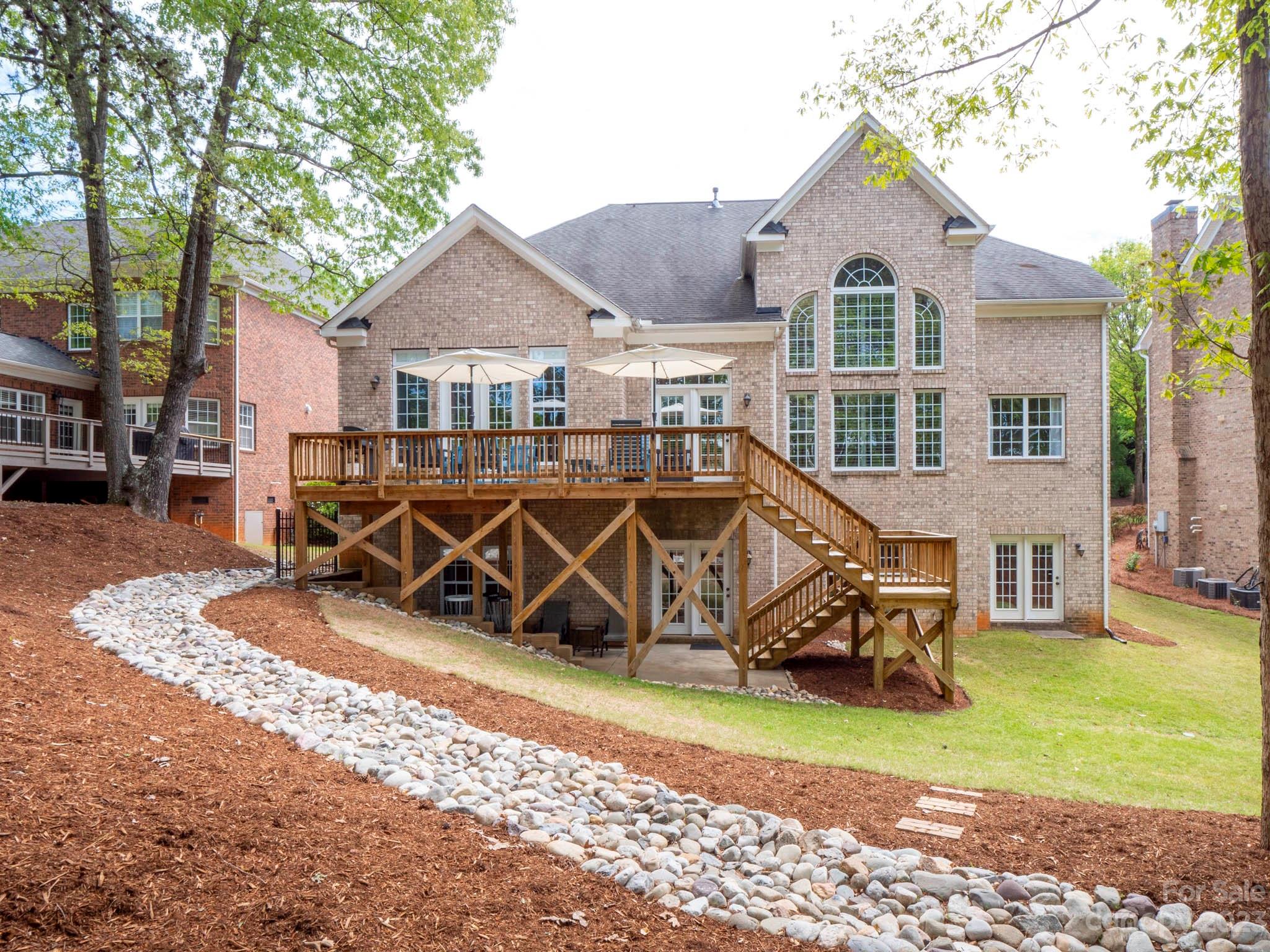 16525 Turtle Point Road Charlotte, NC 28278 - Photo 10 of 47 Gallery Image 10