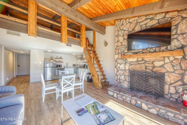 $174,900 | 1081 Cove Road, Unit 1034, Sevierville, TN 37876