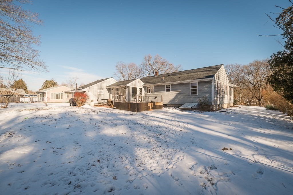 29 Old Ferry Road Haverhill, MA 01830 - Photo 41 of 42 a view of road with house