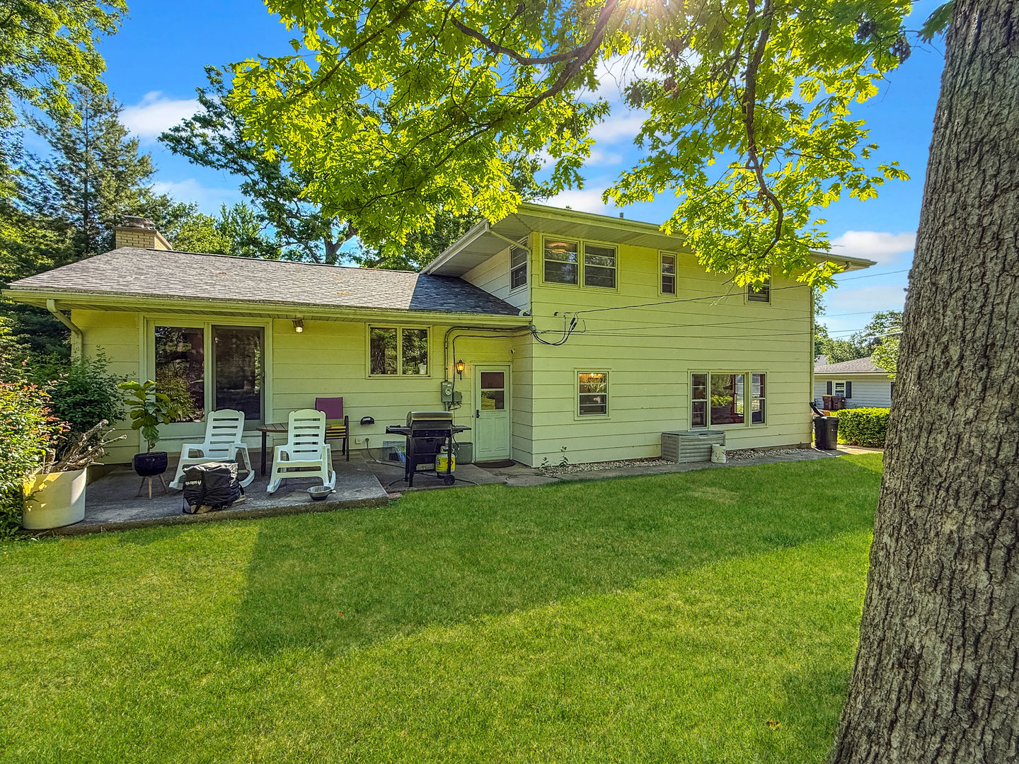 4705 Wild Cherry Road Crystal Lake, IL 60012 - Photo 30 of 34