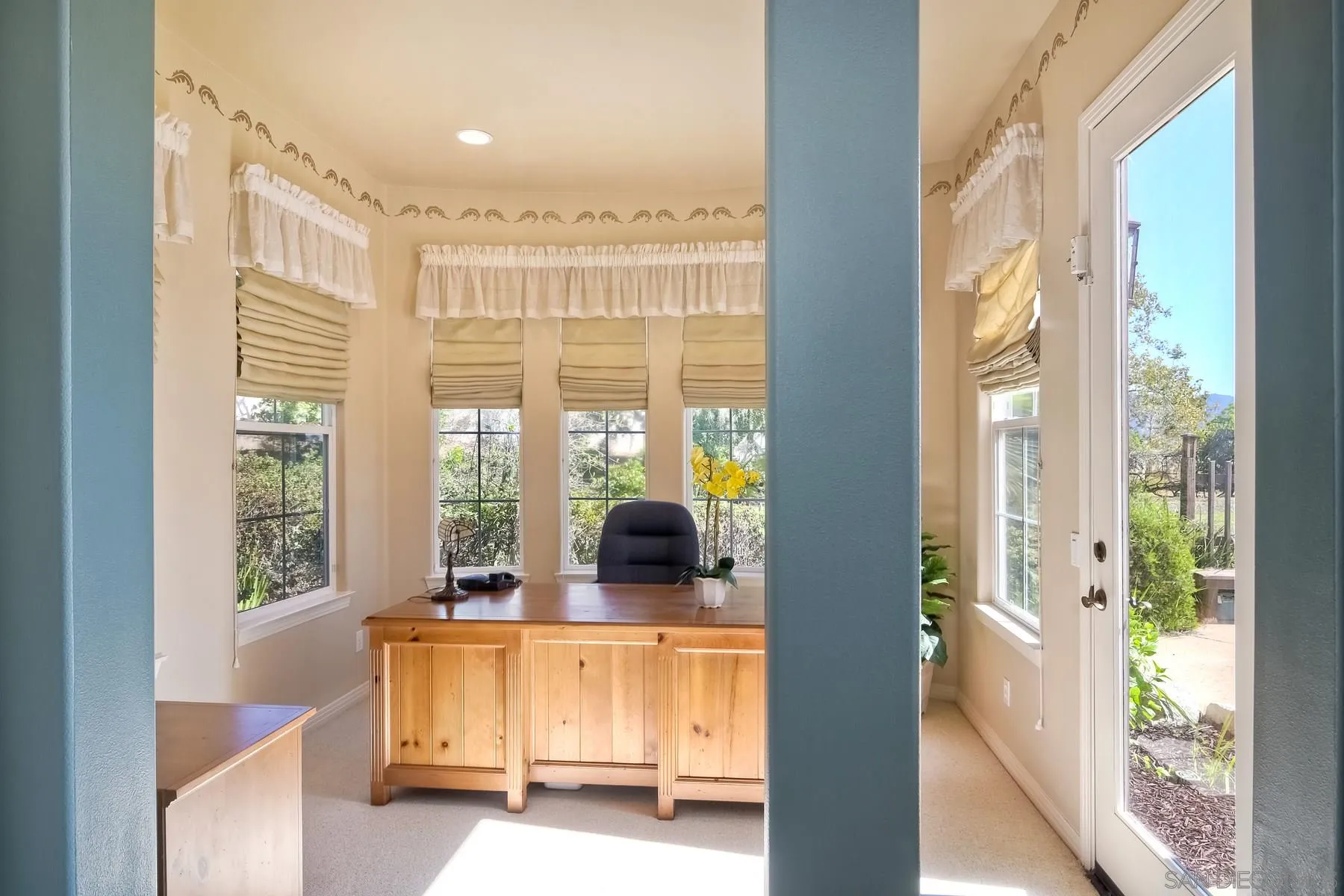 13675 Antelope Station Poway, CA 92064 - Photo 17 of 33 a view of a living room and windows