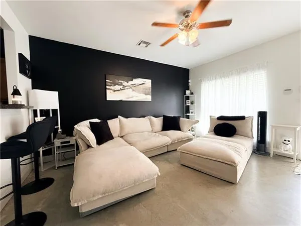 $227,000 | 2740 Village Court, Marrero, LA 70072