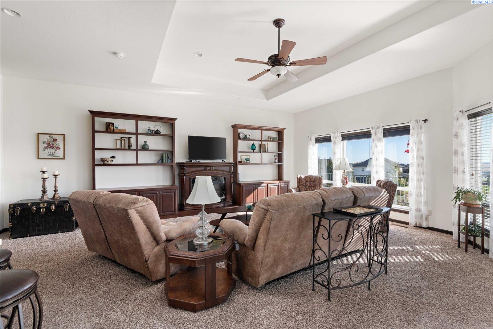 17538 South Fairview Loop Kennewick, WA 99338 - Photo 10 of 47 Gallery Image 10