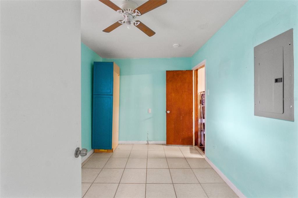 7141 Lockwood Street Spring Hill, FL 34606 - Photo 10 of 22 Mud Room