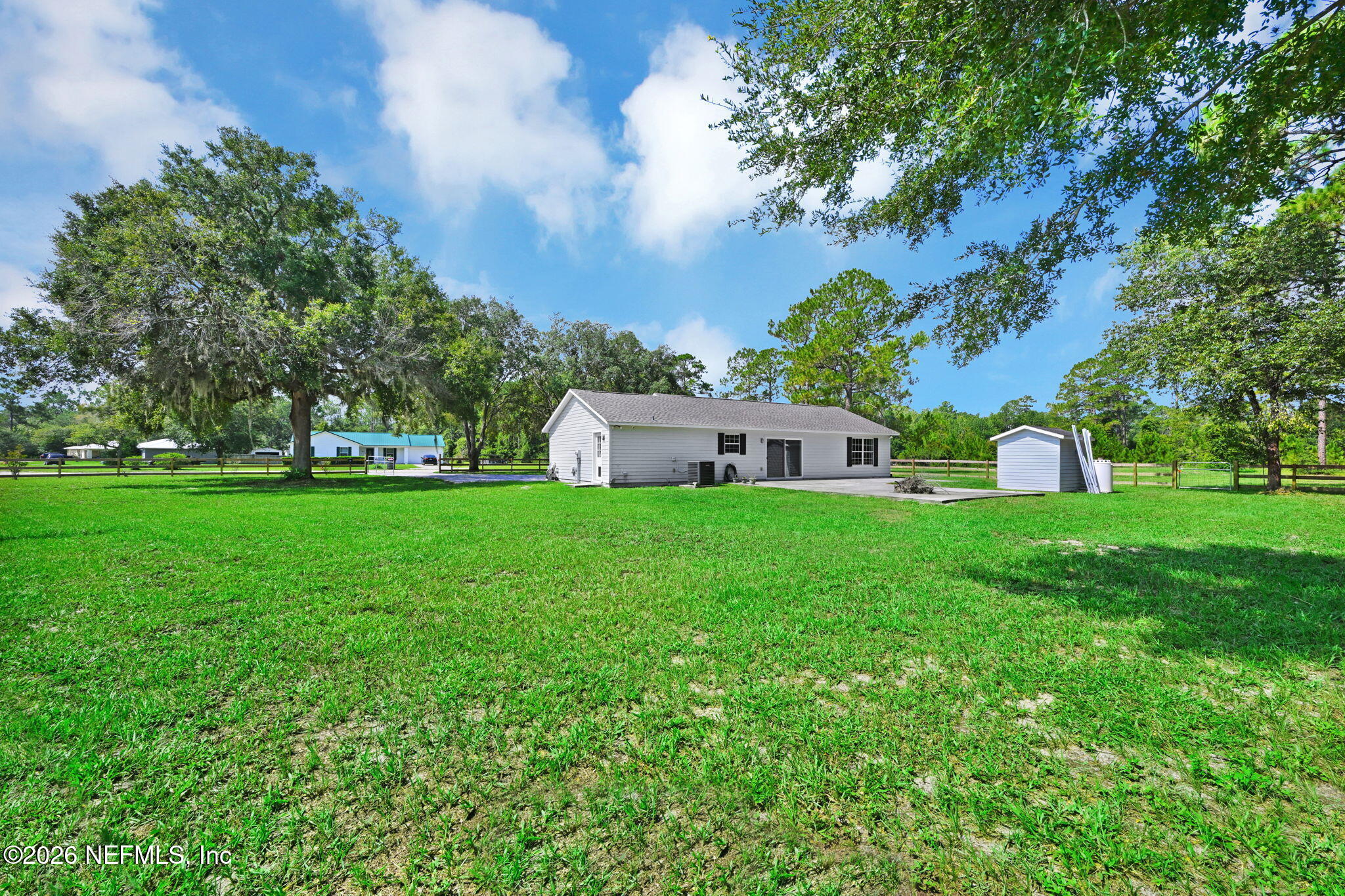 100 Jack Road Palatka, FL 32177 - Photo 30 of 40 Side & Backyard