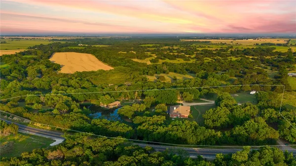 $1,199,000 | 3787 Cedar Rock Parkway, Crawford, TX 76638