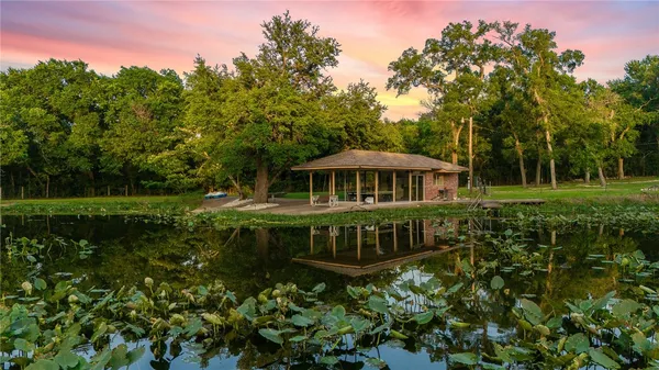 $1,199,000 | 3787 Cedar Rock Parkway, Crawford, TX 76638