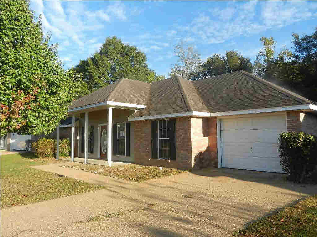 4424 Blake Circle Jackson, MS 39272 - Photo 3 of 27 Photo 3