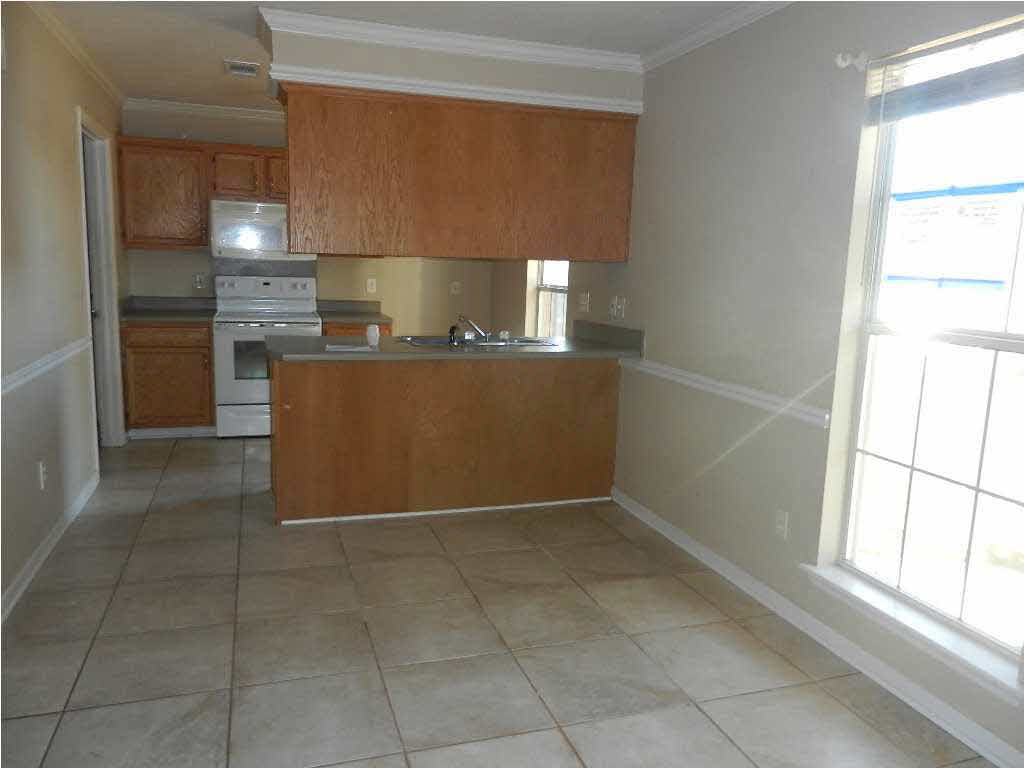4424 Blake Circle Jackson, MS 39272 - Photo 7 of 27 Photo 7