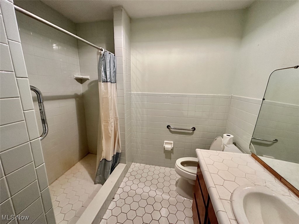 5644 Dewey Road Madison, OH 44057 - Photo 13 of 28