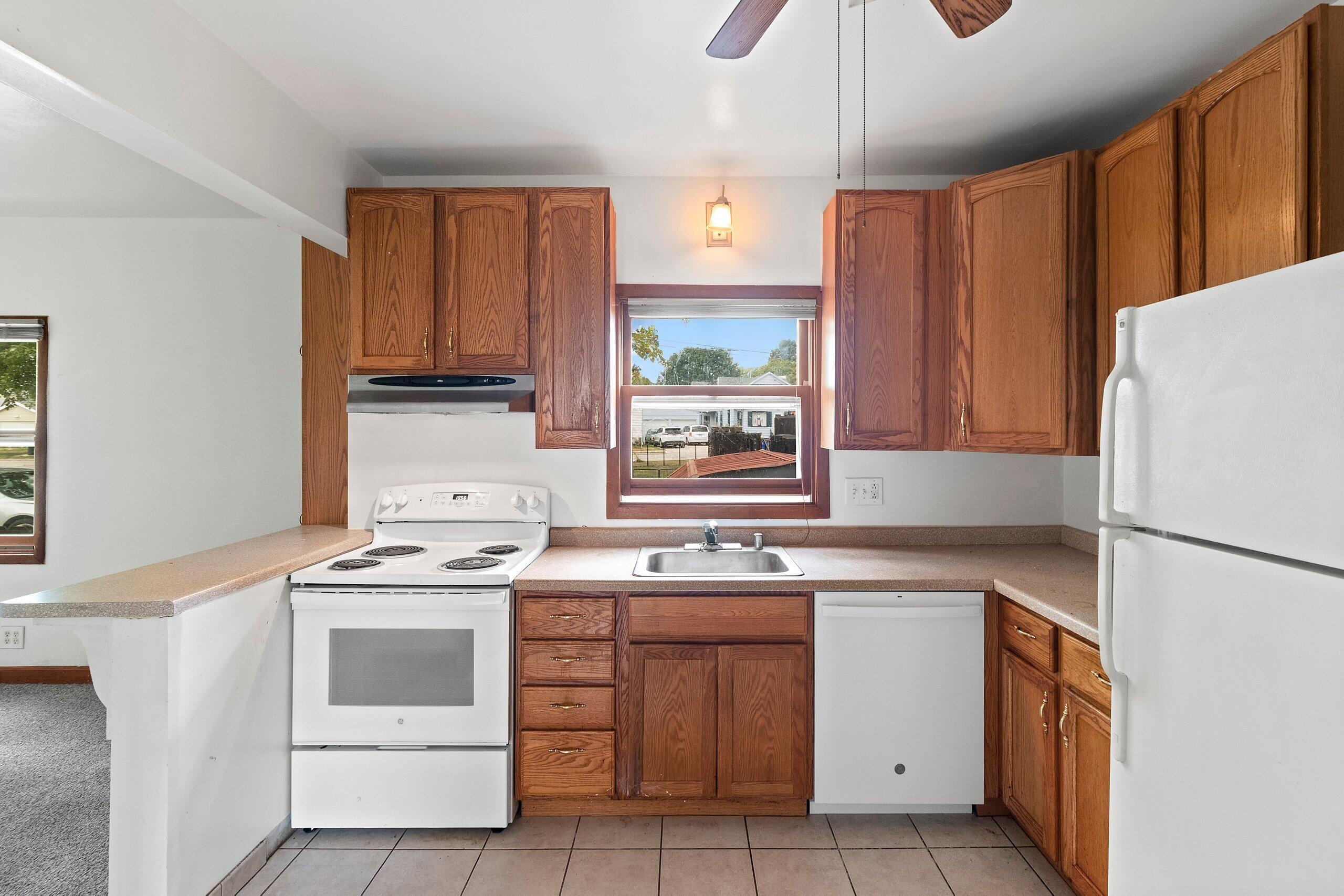 2014 13th Street Two Rivers, WI 54241 - Photo 44 of 53 030-201413thStreet-TwoRivers-WI-54241-SM
