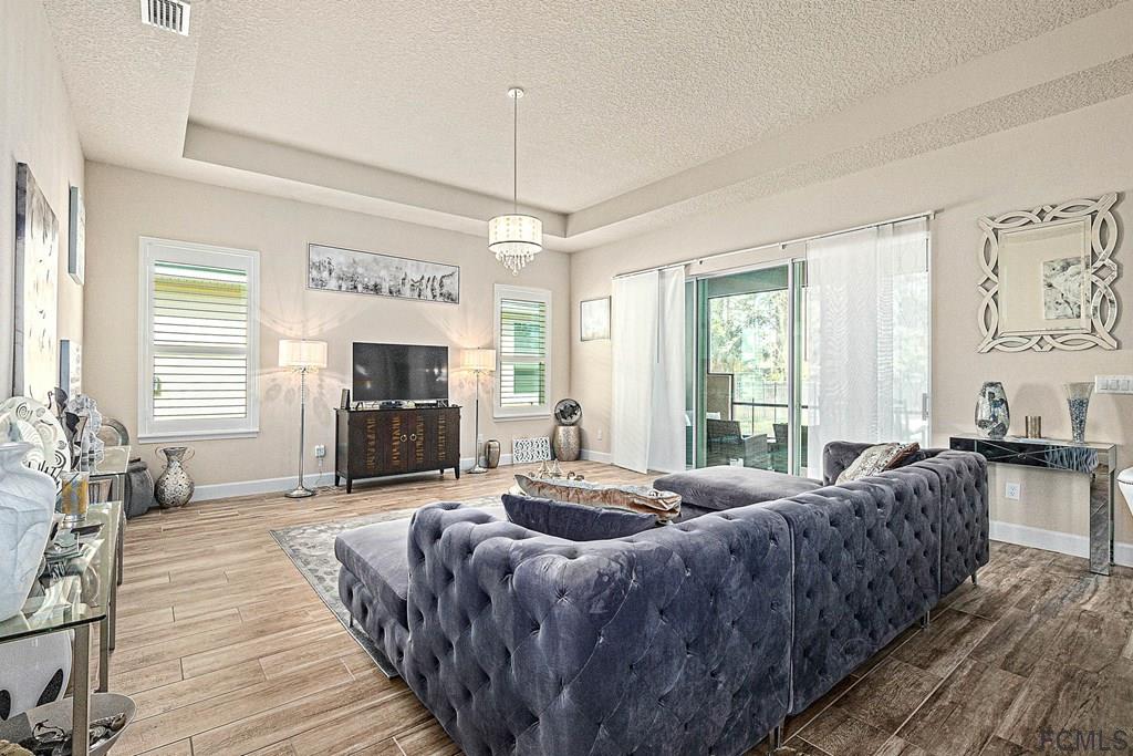 902 Creekwood Drive Ormond Beach, FL 32174 - Photo 6 of 42 Family Room