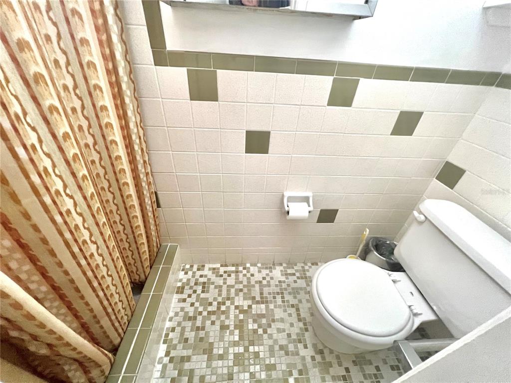 5145 Cicero Drive New Port Richey, FL 34652 - Photo 16 of 19 a bathroom with a sink and a toilet