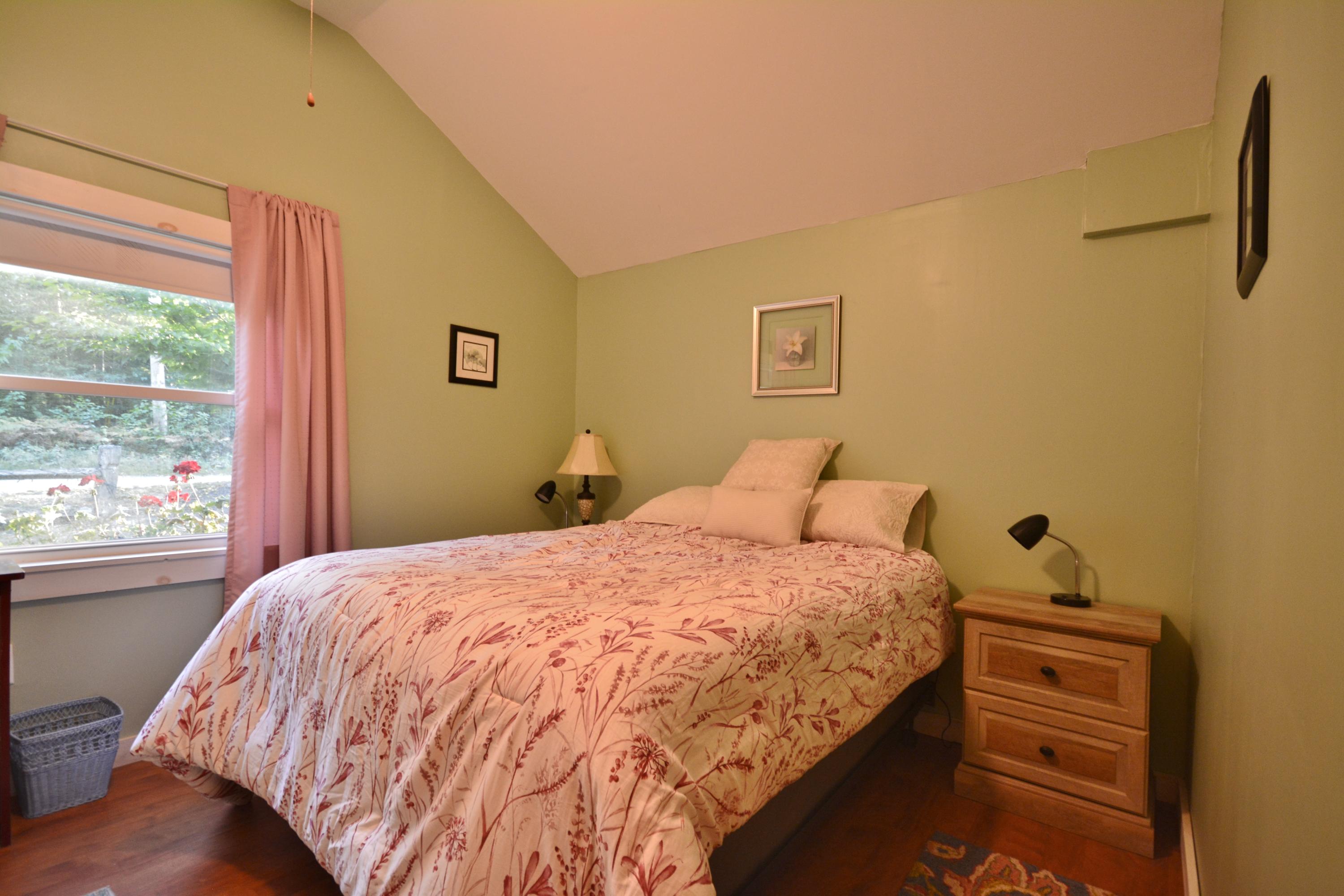 885 West Shore Road Ellsworth, ME 04605 - Photo 13 of 33 Front Bedroom