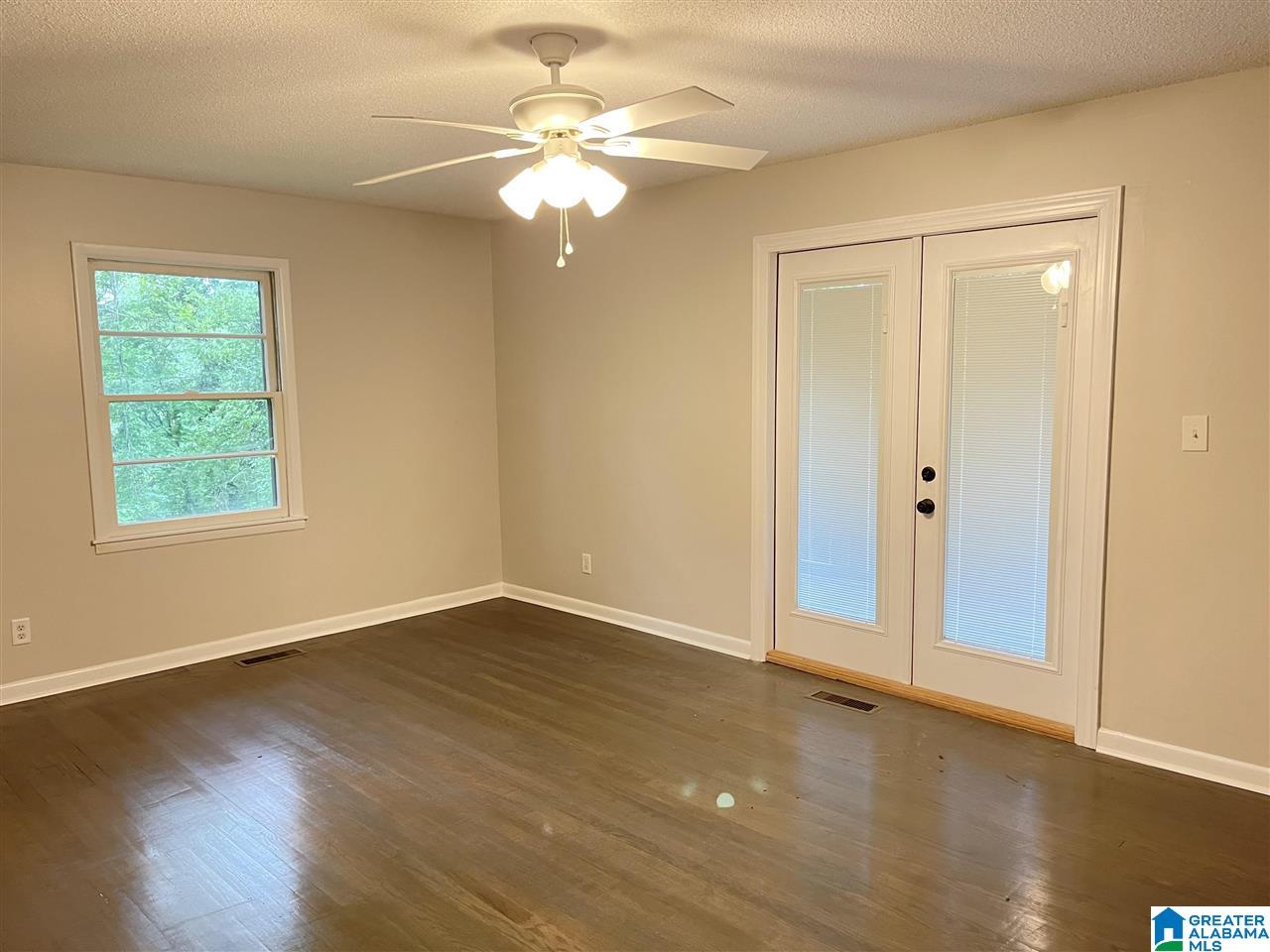 405 Wildwood Road Anniston, AL 36207 - Photo 3 of 41