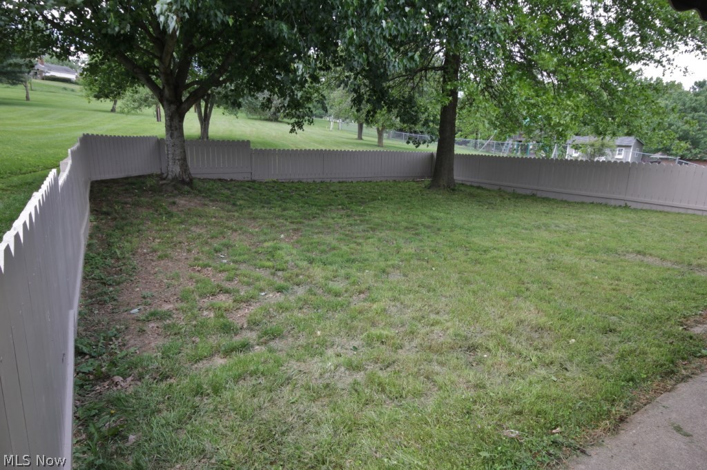125 Sally Road Zanesville, OH 43701 - Photo 14 of 16