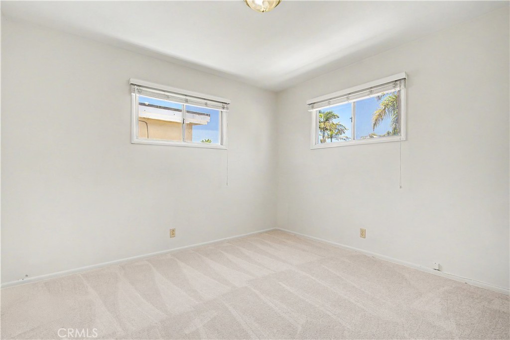 1049 3rd Street Hermosa Beach, CA 90254 - Photo 14 of 21 1051 3rd St - Large Bedroom with New Carpet