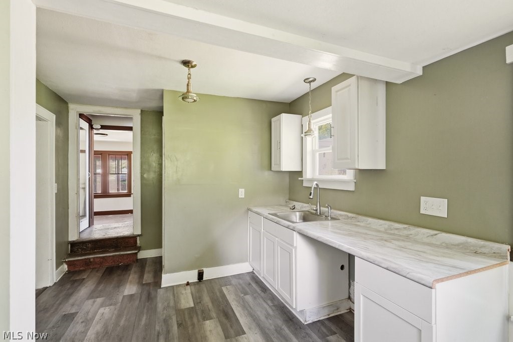 1313 Manchester Road Akron, OH 44307 - Photo 12 of 28