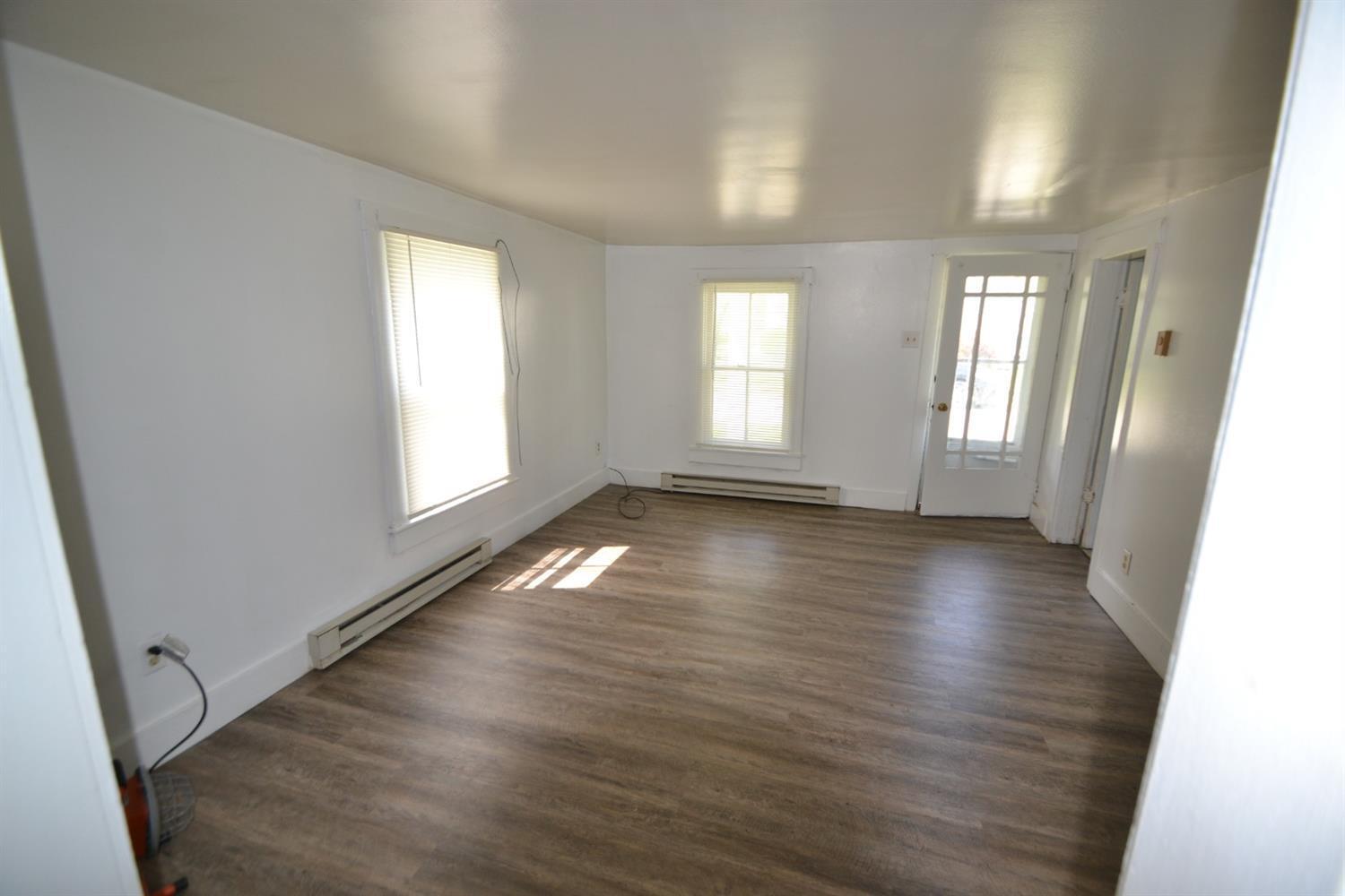806 Oak Street Ripley, OH 45167 - Photo 3 of 20